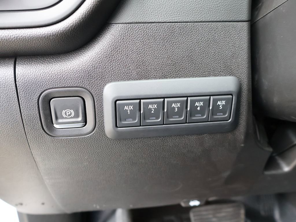 New 2026 GMC Sierra 3500 Pro w/ Convenience Package image 12