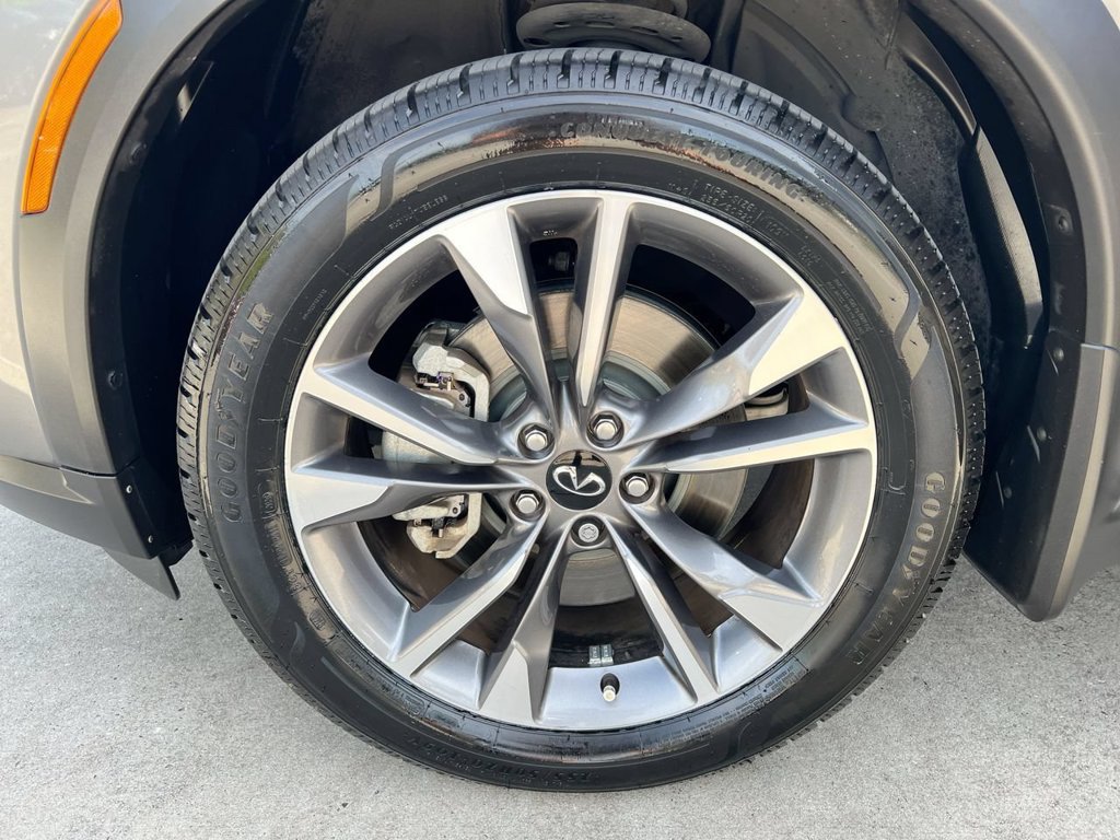 Used 2022 INFINITI QX60 Luxe w/ Cargo Package FWD image 9