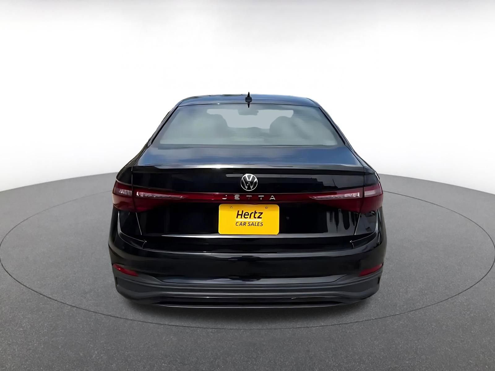 Used 2025 Volkswagen Jetta Sport FWD image 6
