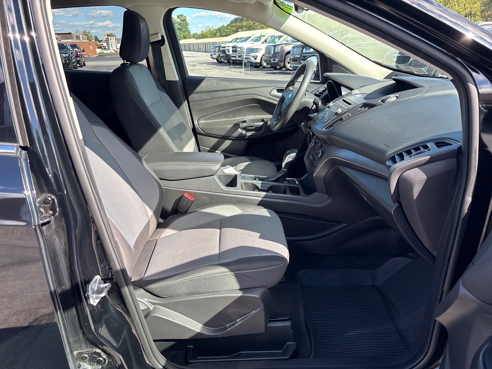 Used 2018 Ford Escape SE AWD/4WD image 15