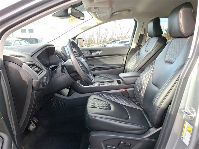 Used 2024 Ford Edge Titanium image 14