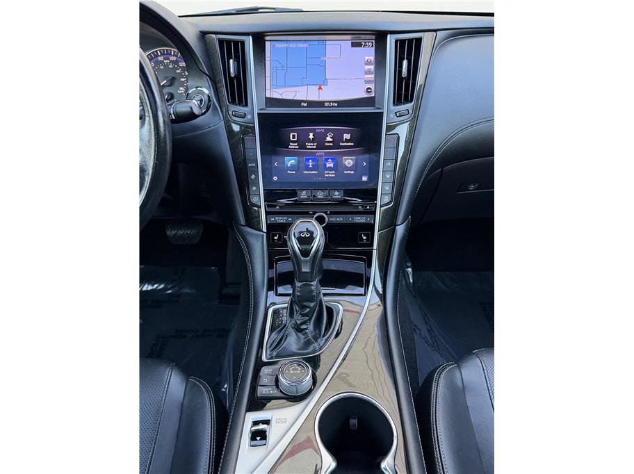 Used 2017 INFINITI Q60 3.0t w/ Premium Plus Package 3.0T RWD image 10