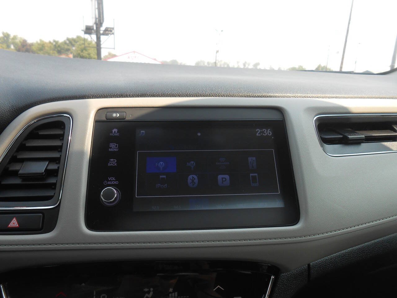 Used 2020 Honda HR-V EX-L image 14