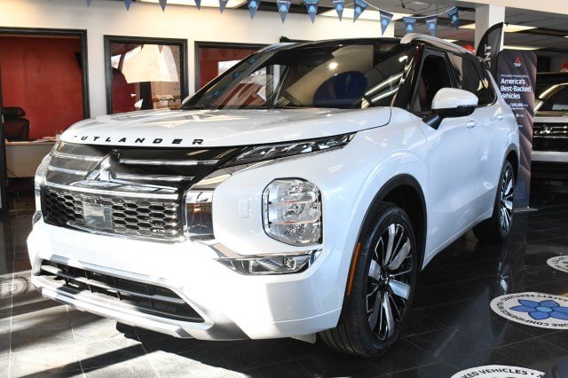 New 2026 Mitsubishi Outlander SEL AWD/4WD image 1