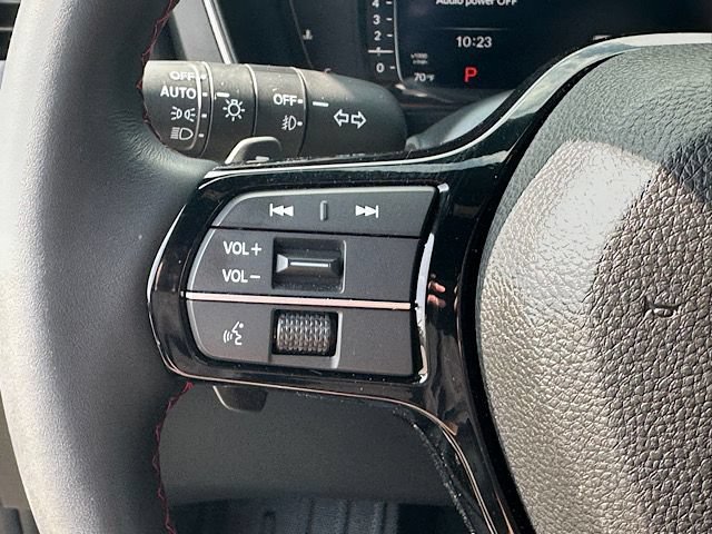 Used 2025 Honda Pilot Black Edition image 27
