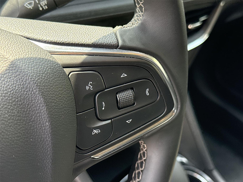 Used 2025 Buick Encore GX Preferred FWD image 32