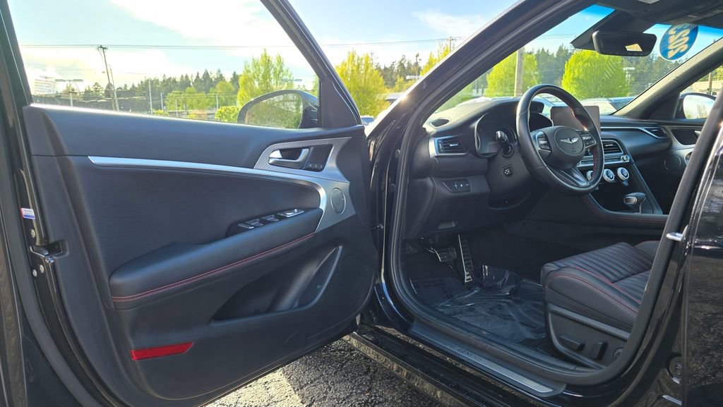 Used 2023 Genesis G70 2.0T w/ Sport Prestige Package image 19