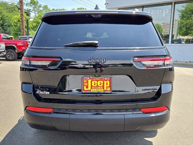 Certified 2025 Jeep Grand Cherokee L Limited w/ Luxury Tech Group II AWD/4WD image 5