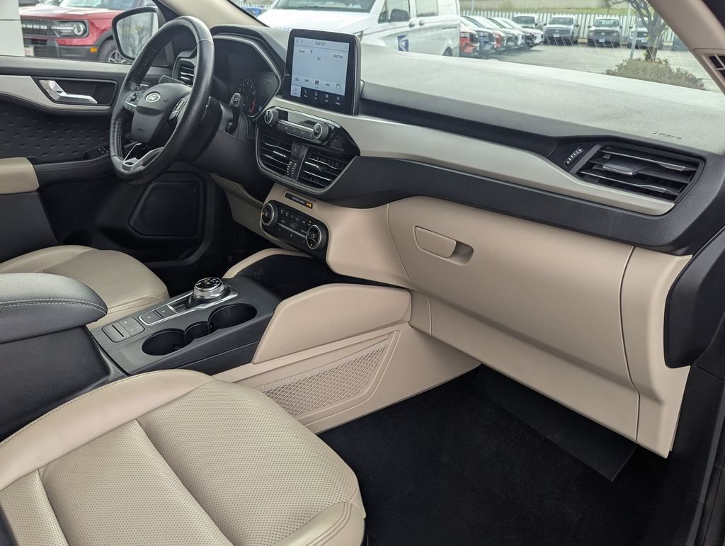 Used 2020 Ford Escape SEL AWD/4WD image 28