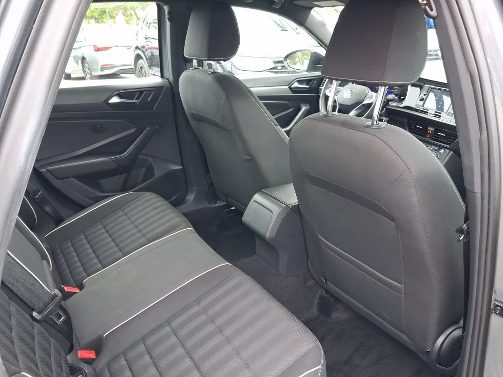 Certified 2024 Volkswagen Jetta Sport FWD image 26
