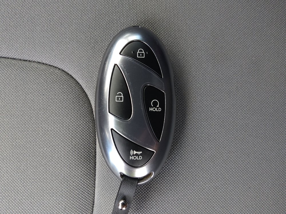 Used 2025 Hyundai Elantra Sport FWD image 32