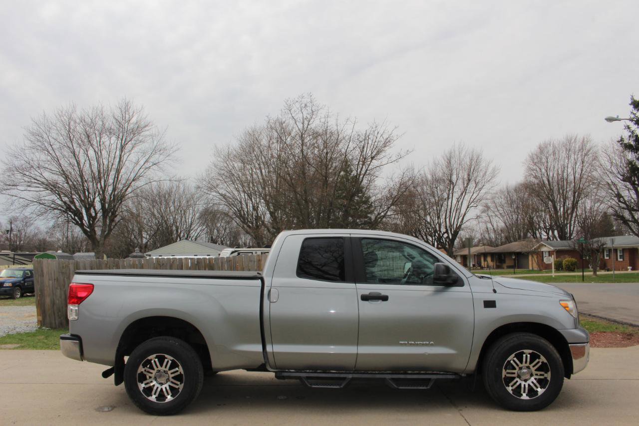 Used 2010 Toyota Tundra Tundra-Grade Double Cab 4.6L 4 image 11
