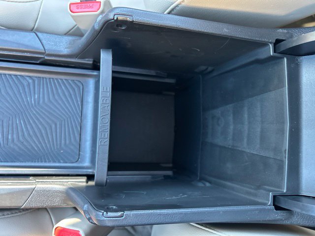 Used 2018 Honda CR-V Touring image 32