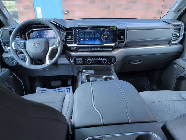 Used 2023 Chevrolet Silverado 1500 RST w/ Convenience Package II AWD/4WD image 15