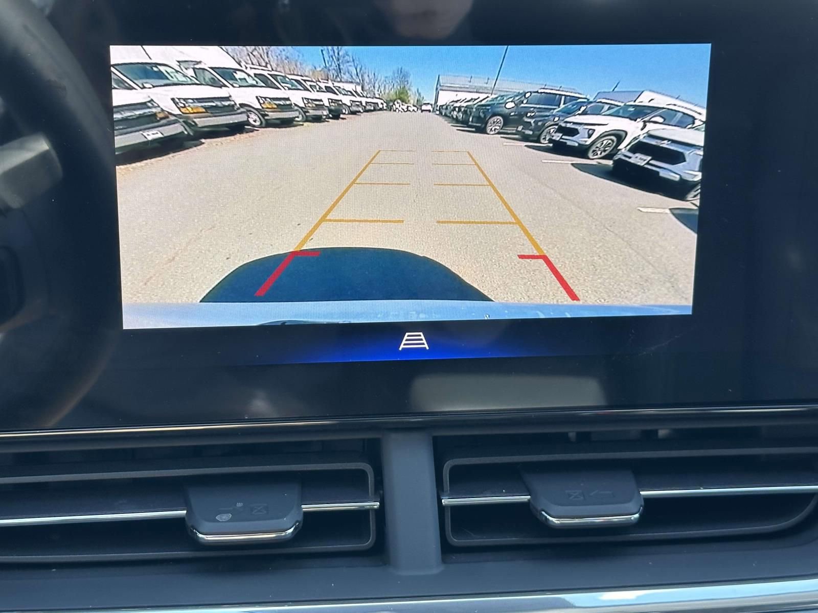 New 2026 Chevrolet Trax LT w/ Driver Confidence Package FWD image 11