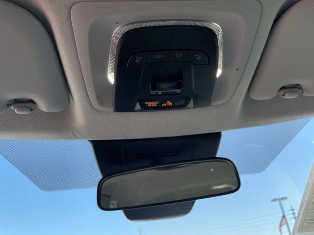 Used 2024 Toyota Corolla Cross L image 23