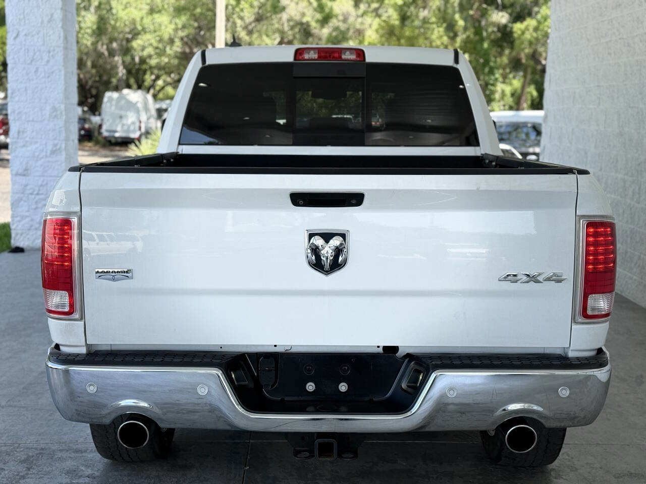 Used 2014 RAM 1500 Laramie w/ Convenience Group image 8