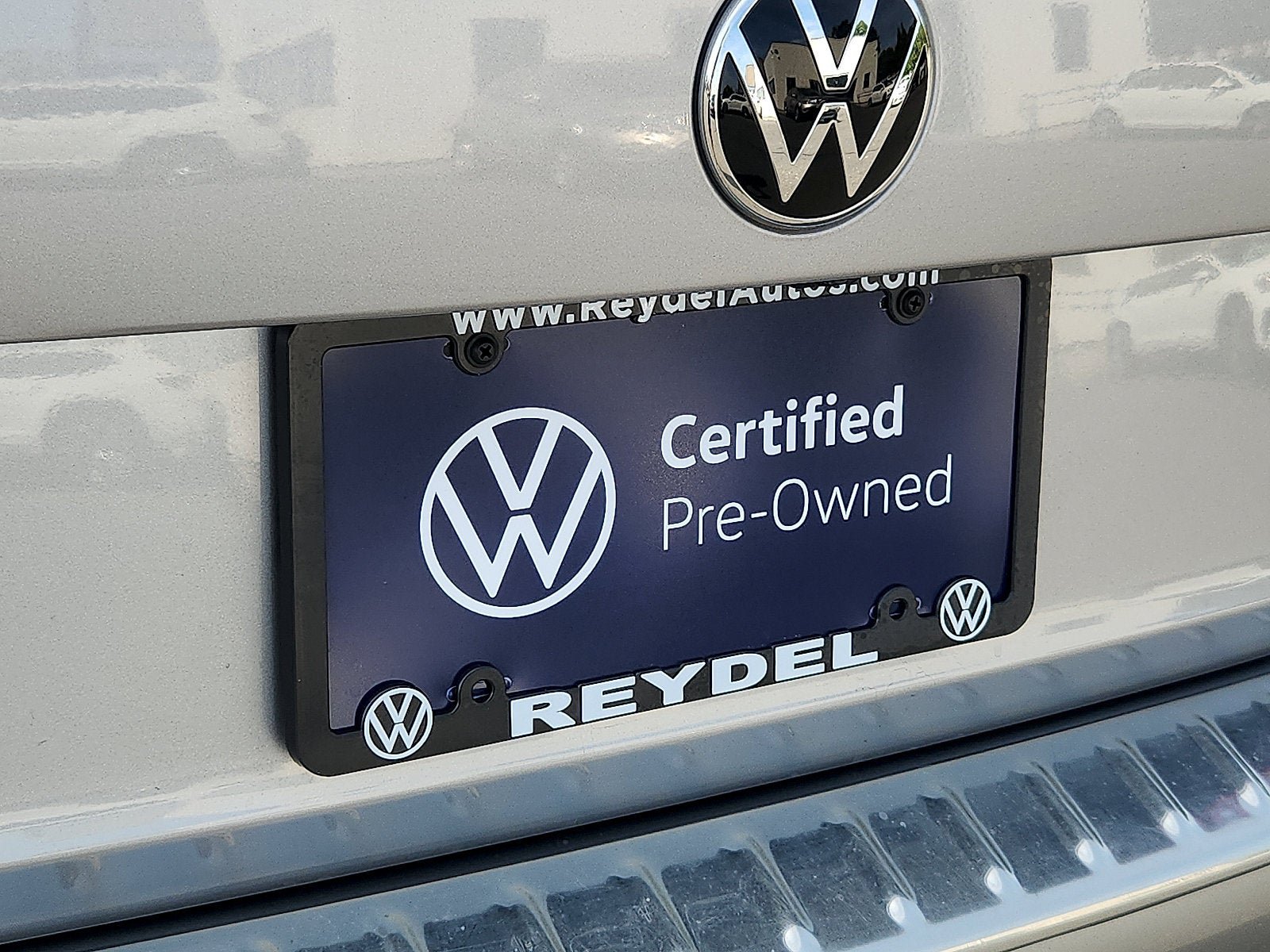 Certified 2024 Volkswagen Jetta SEL FWD image 30