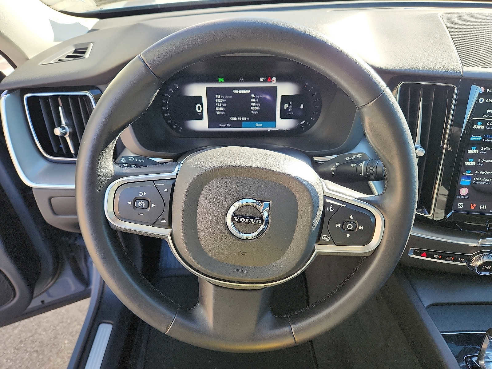 Certified 2023 Volvo XC60 B5 Core w/ Climate Package image 18