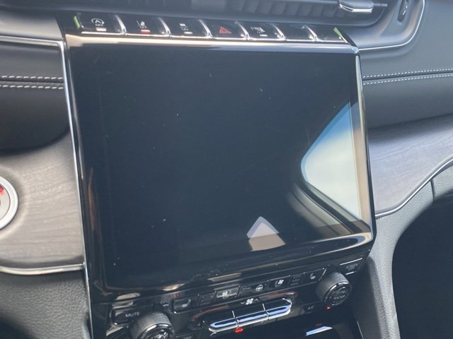 New 2025 Jeep Grand Cherokee L Overland w/ Trailer Tow Package image 21