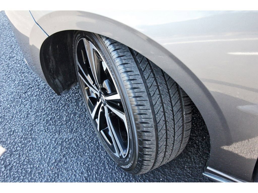 Used 2021 Nissan Sentra SR w/ Lighting Package image 34