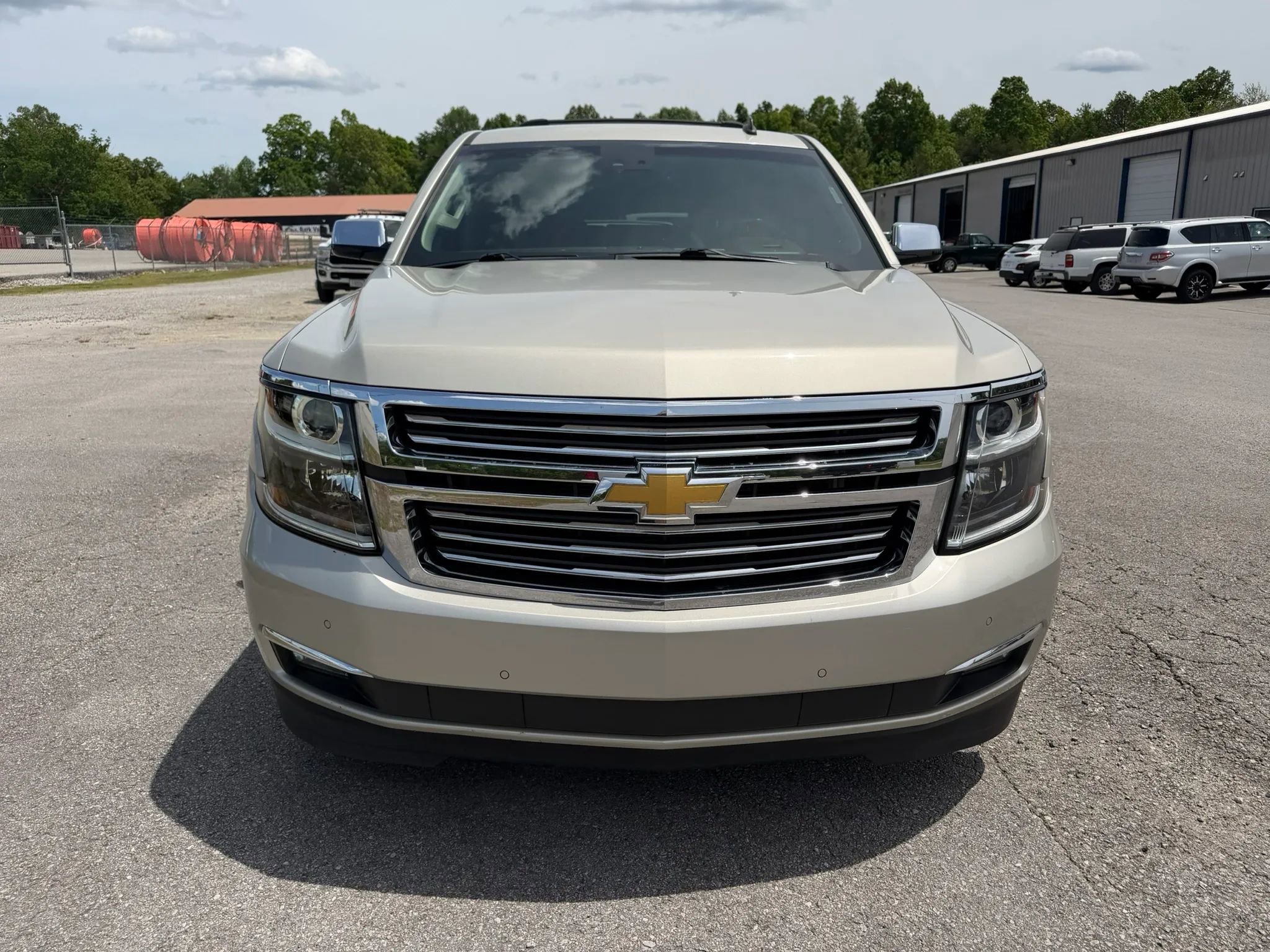 Used 2015 Chevrolet Tahoe LTZ AWD/4WD image 29