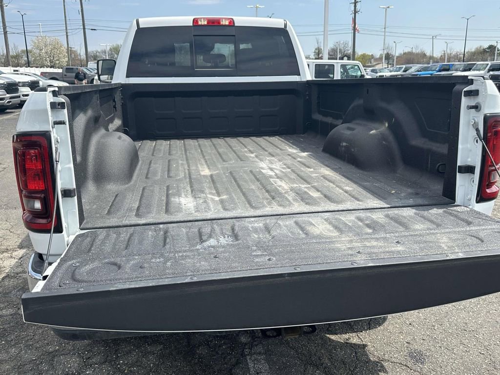 Used 2026 RAM 2500 Tradesman AWD/4WD image 11
