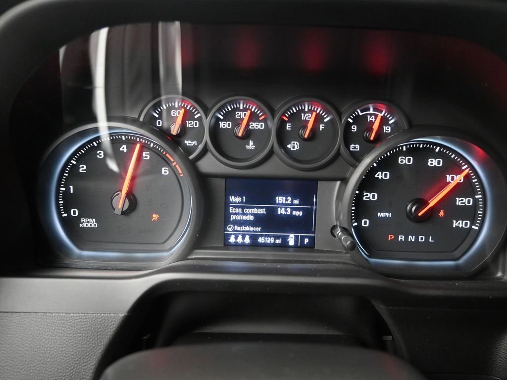 Used 2024 Chevrolet Silverado 2500 Custom w/ Custom Value Package AWD/4WD image 13