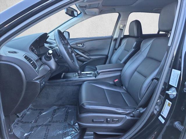 Used 2018 Acura RDX w/ AcuraWatch Plus Package AWD/4WD image 16