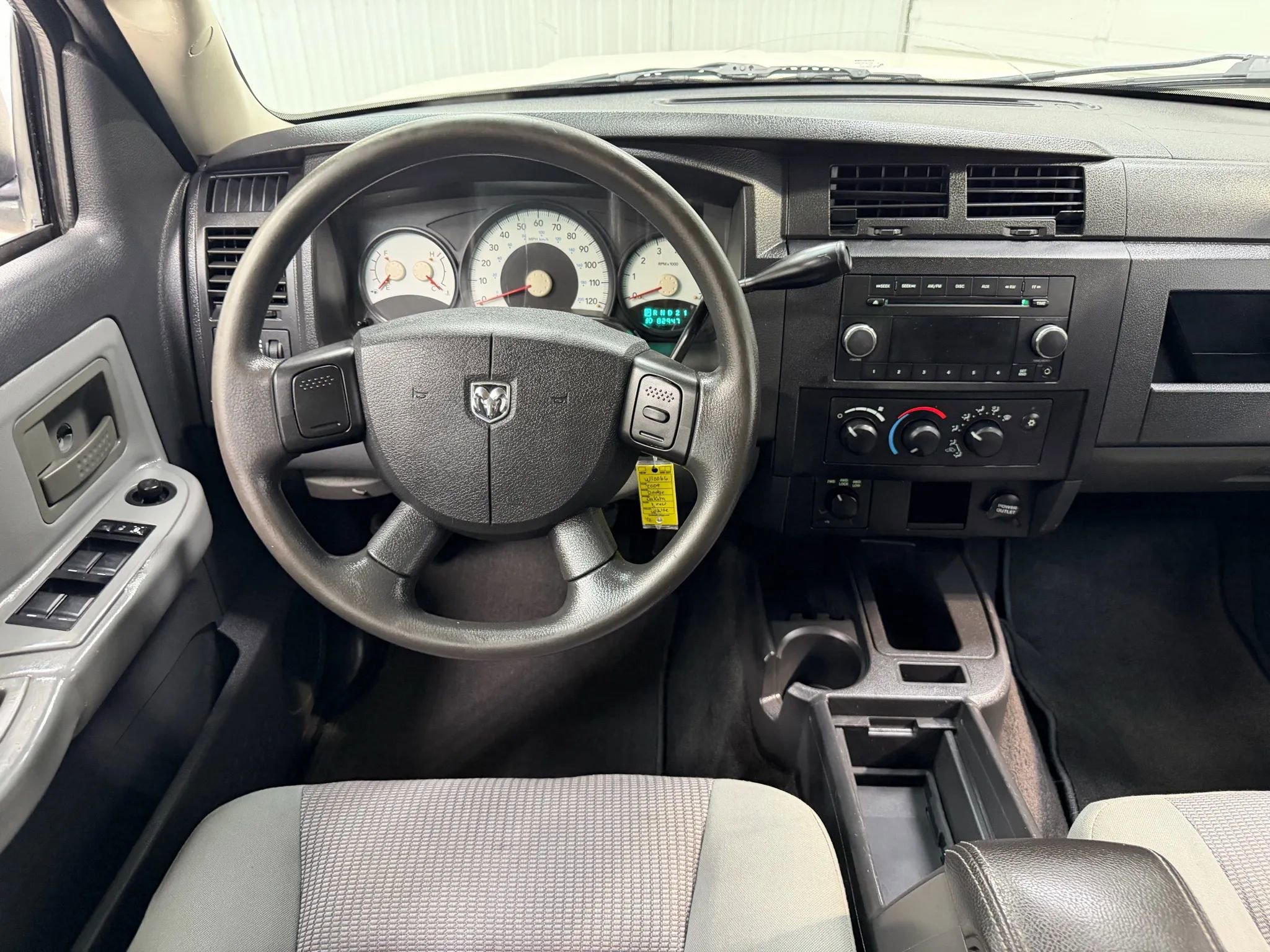 Used 2009 Dodge Dakota Big Horn w/ Extra Security Group image 18