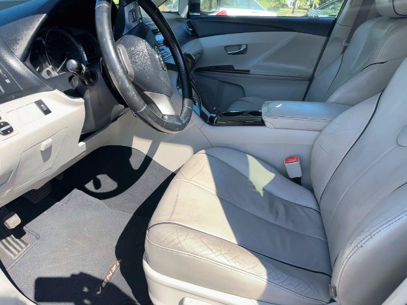 Used 2009 Toyota Venza FWD image 9