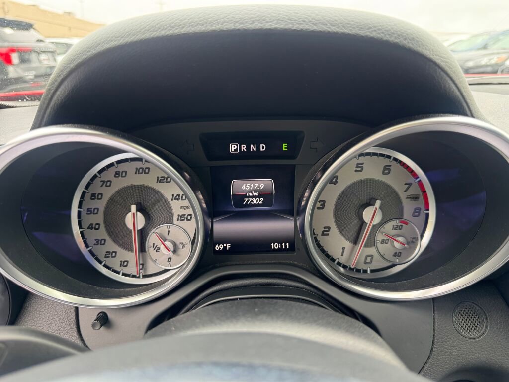Used 2015 Mercedes-Benz SLK 350 image 13