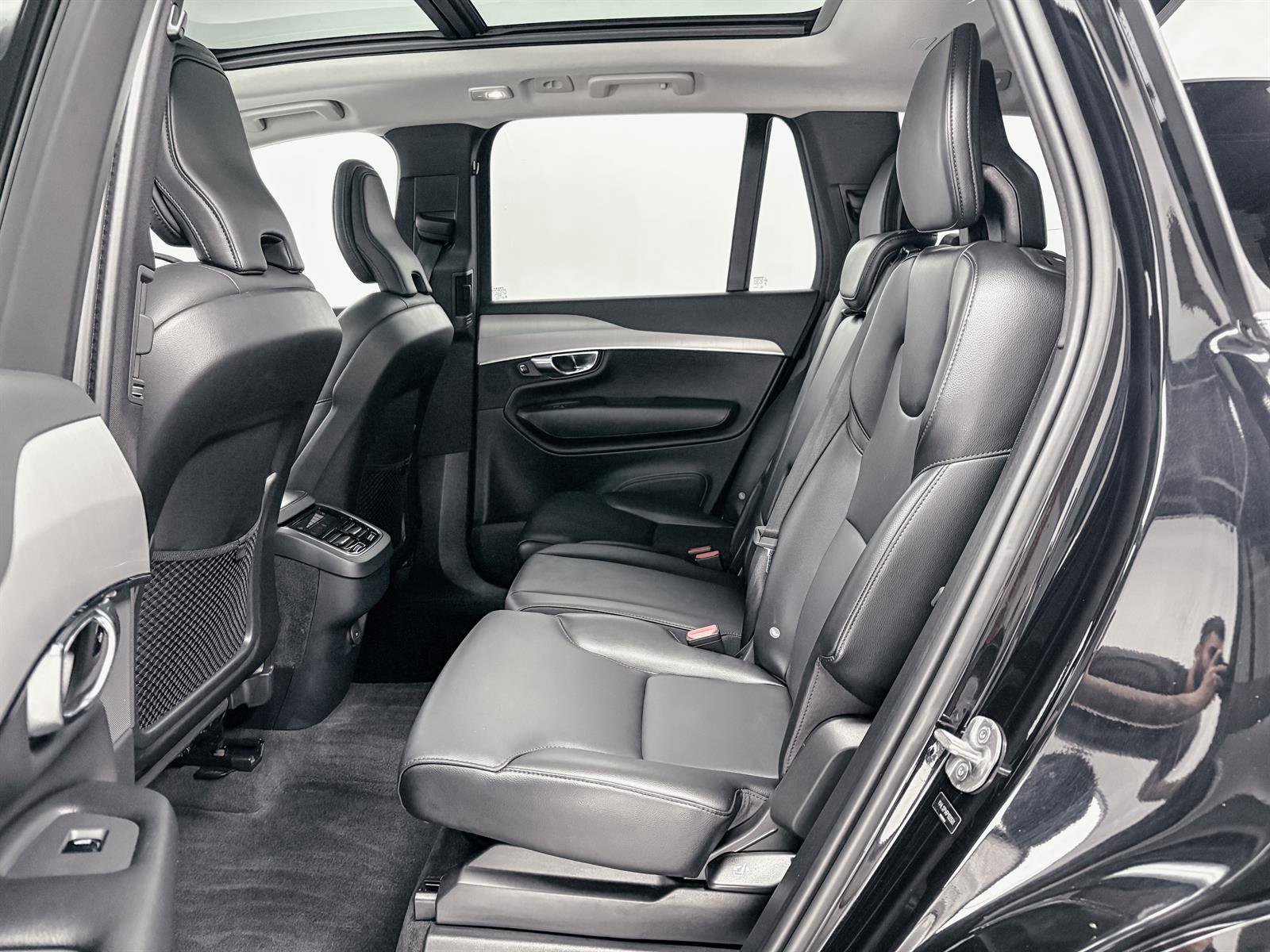 Used 2023 Volvo XC90 B5 Core w/ Climate Package AWD/4WD image 6