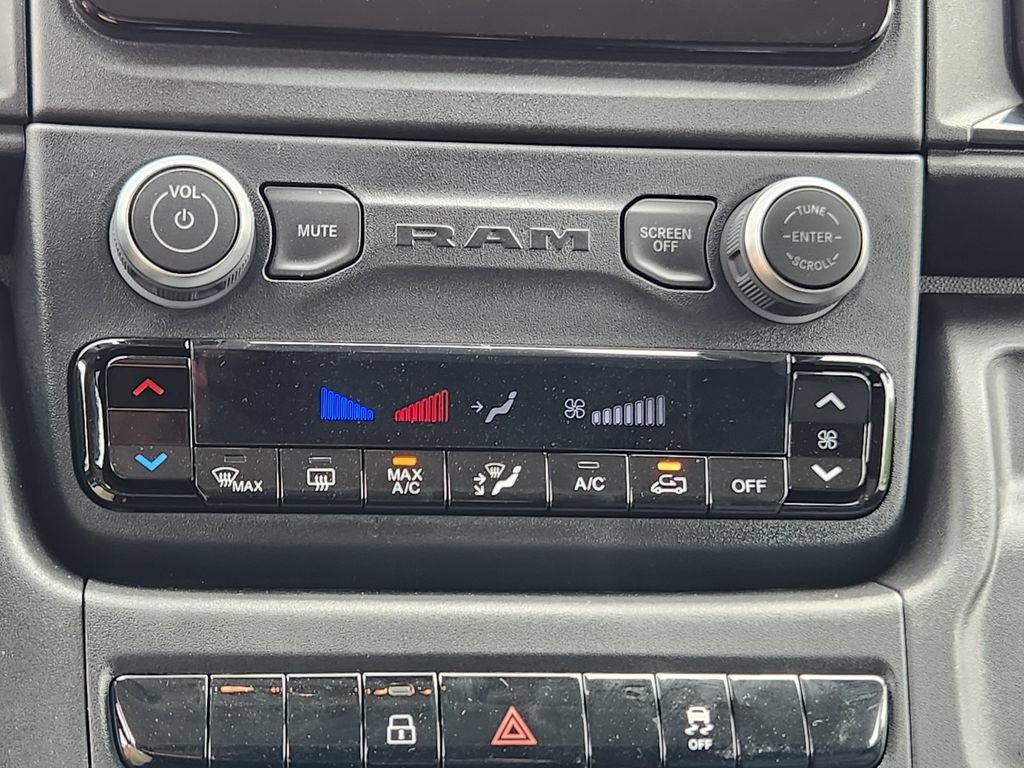 New 2026 RAM ProMaster 3500 w/ Convenience Group FWD image 18