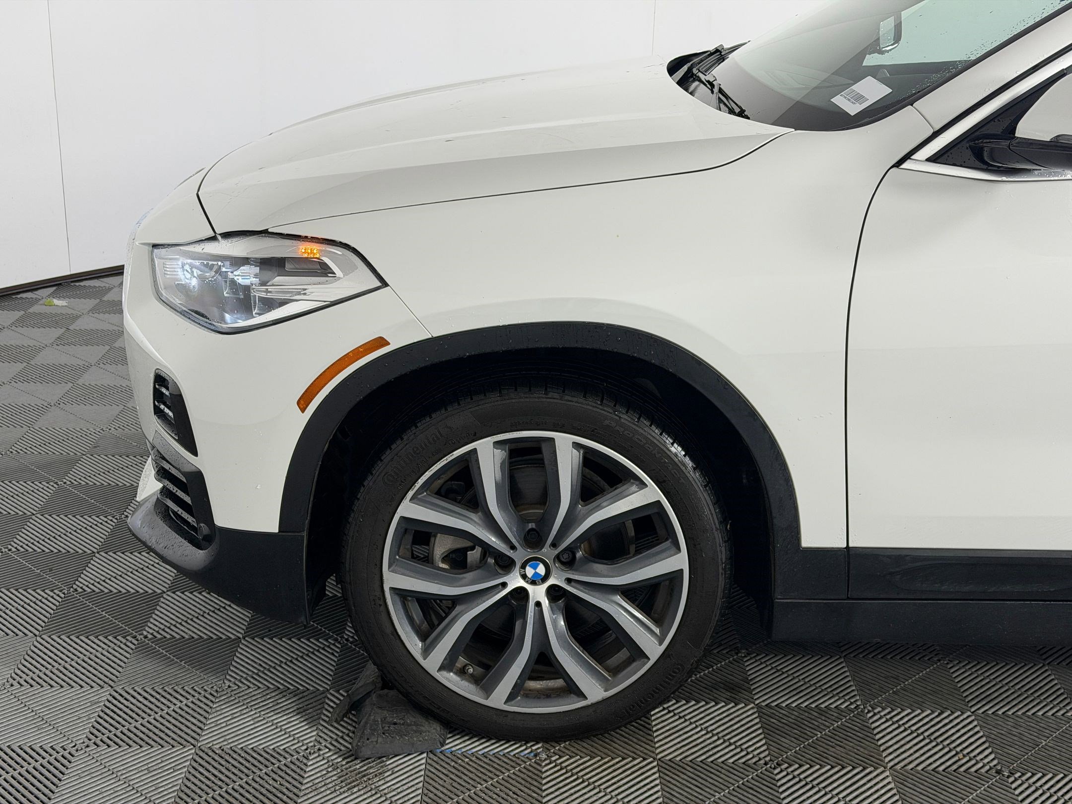 Used 2022 BMW X2 sDrive28i w/ Convenience Package image 11