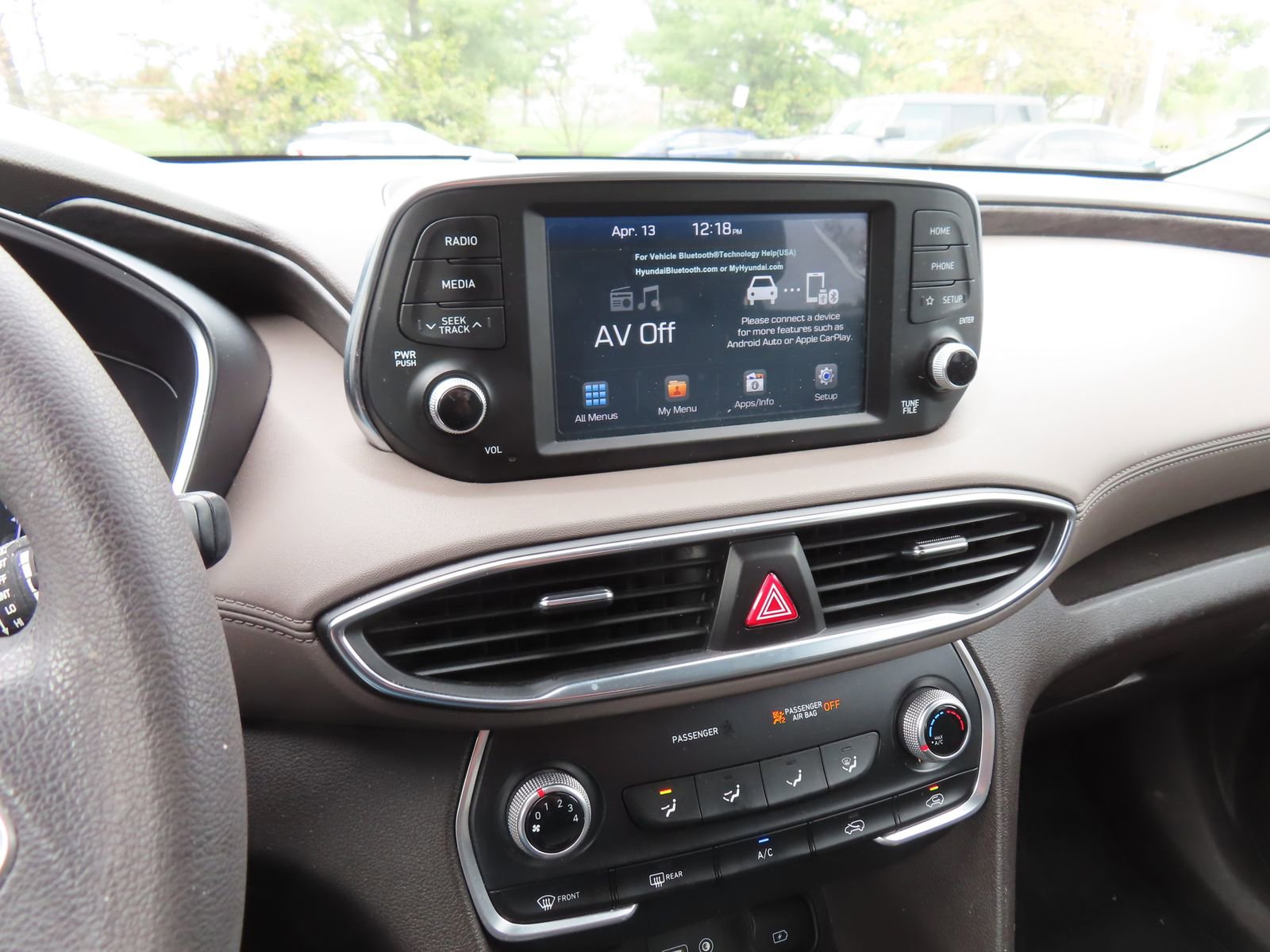 Used 2020 Hyundai Santa Fe SE image 20