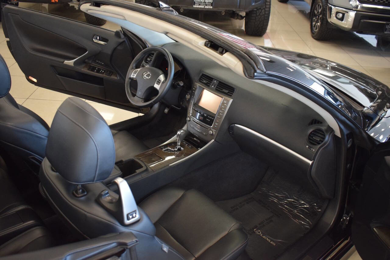 Used 2013 Lexus IS 350C Base 2dr Convertible w/ Luxury Pkg image 42