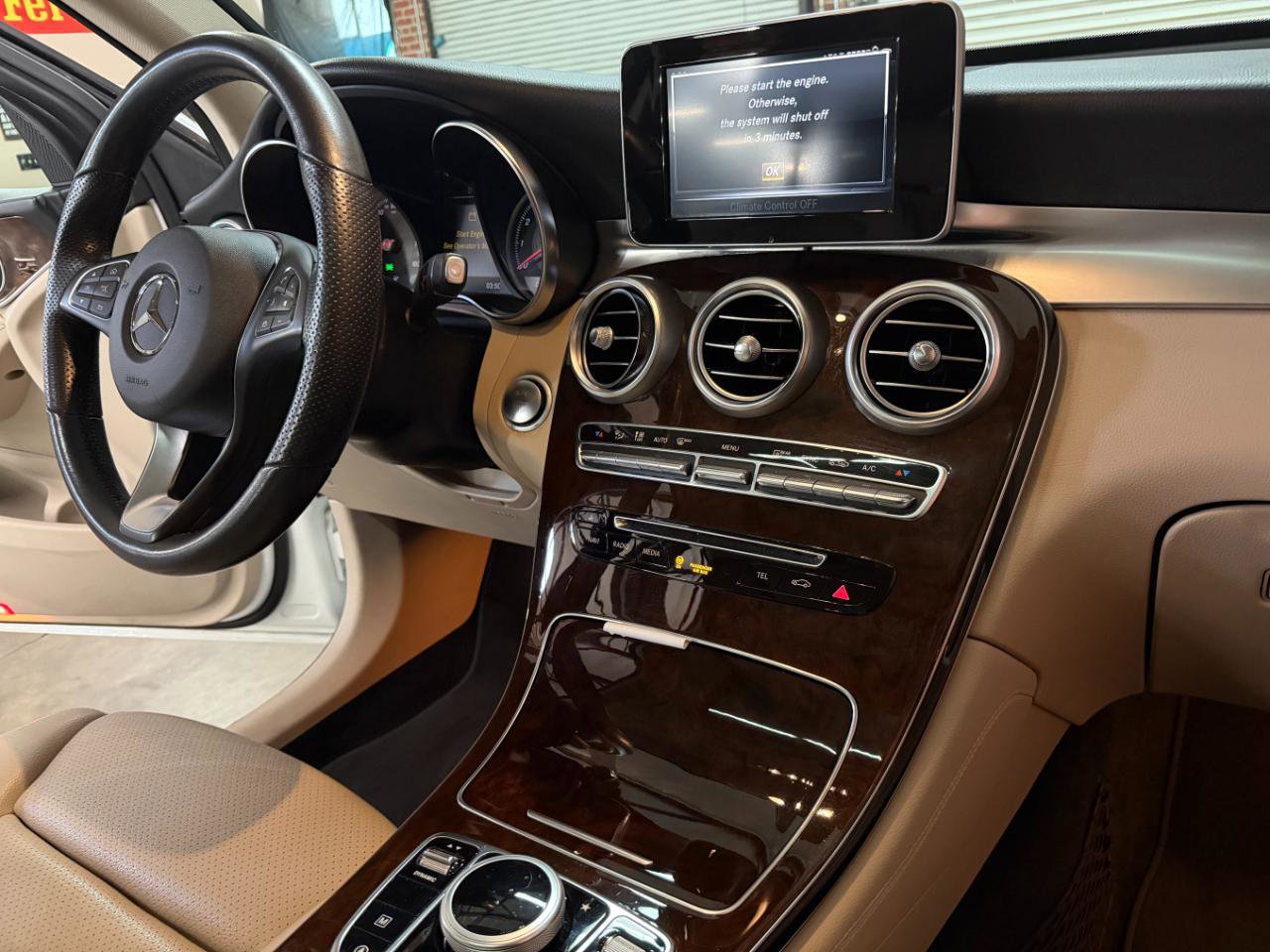 Used 2019 Mercedes-Benz GLC 300 GLC300 image 28