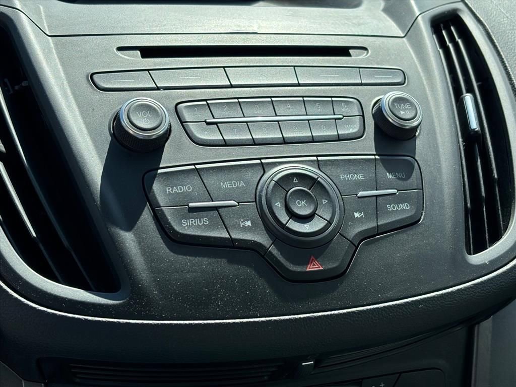 Used 2018 Ford Escape SE image 18