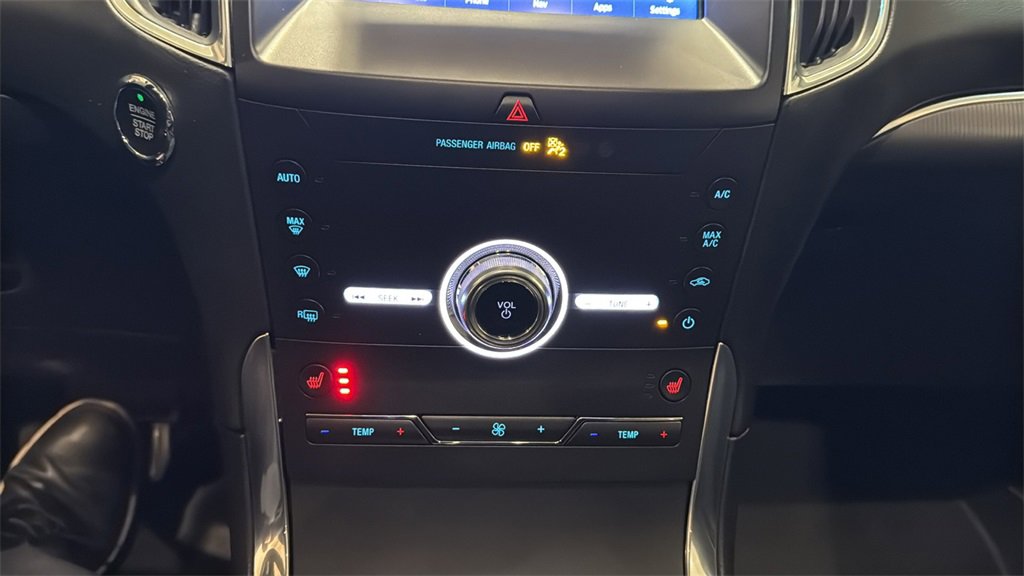 Used 2020 Ford Edge Titanium w/ Class II Trailer Tow Package image 28