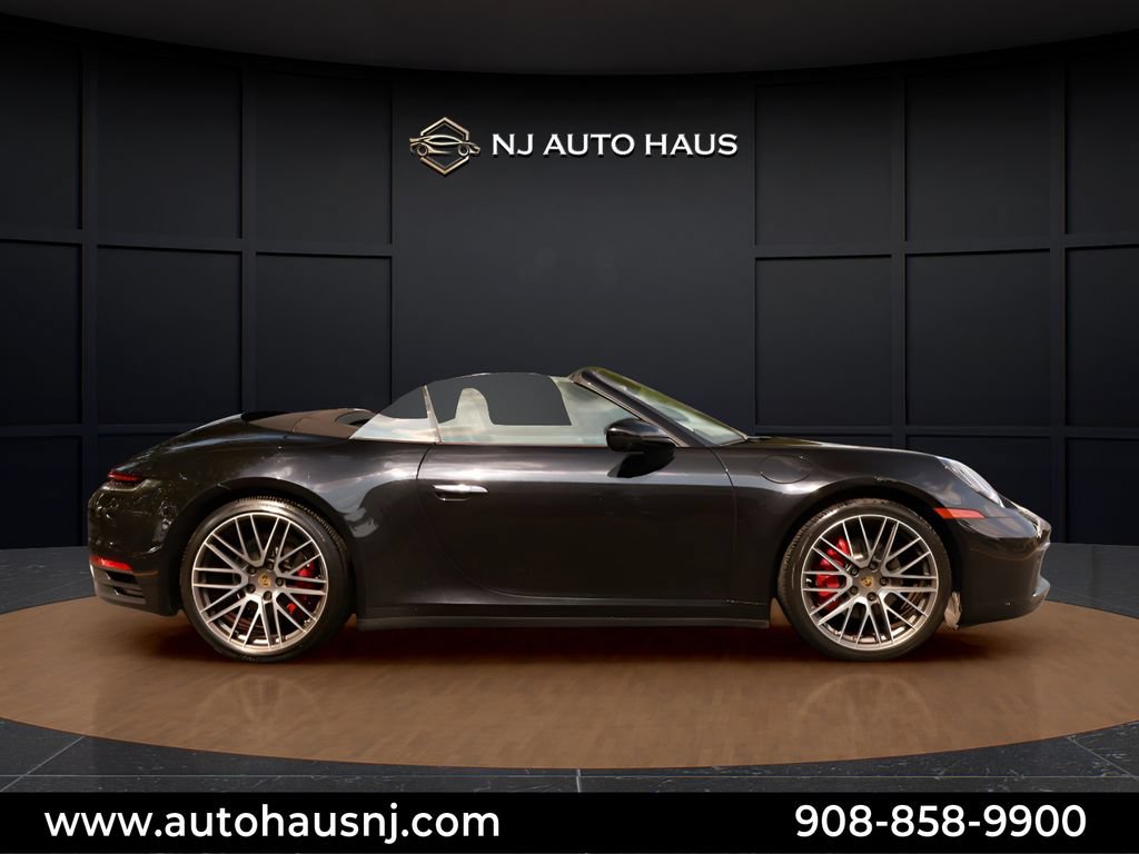 Used 2021 Porsche 911 Carrera RWD image 14