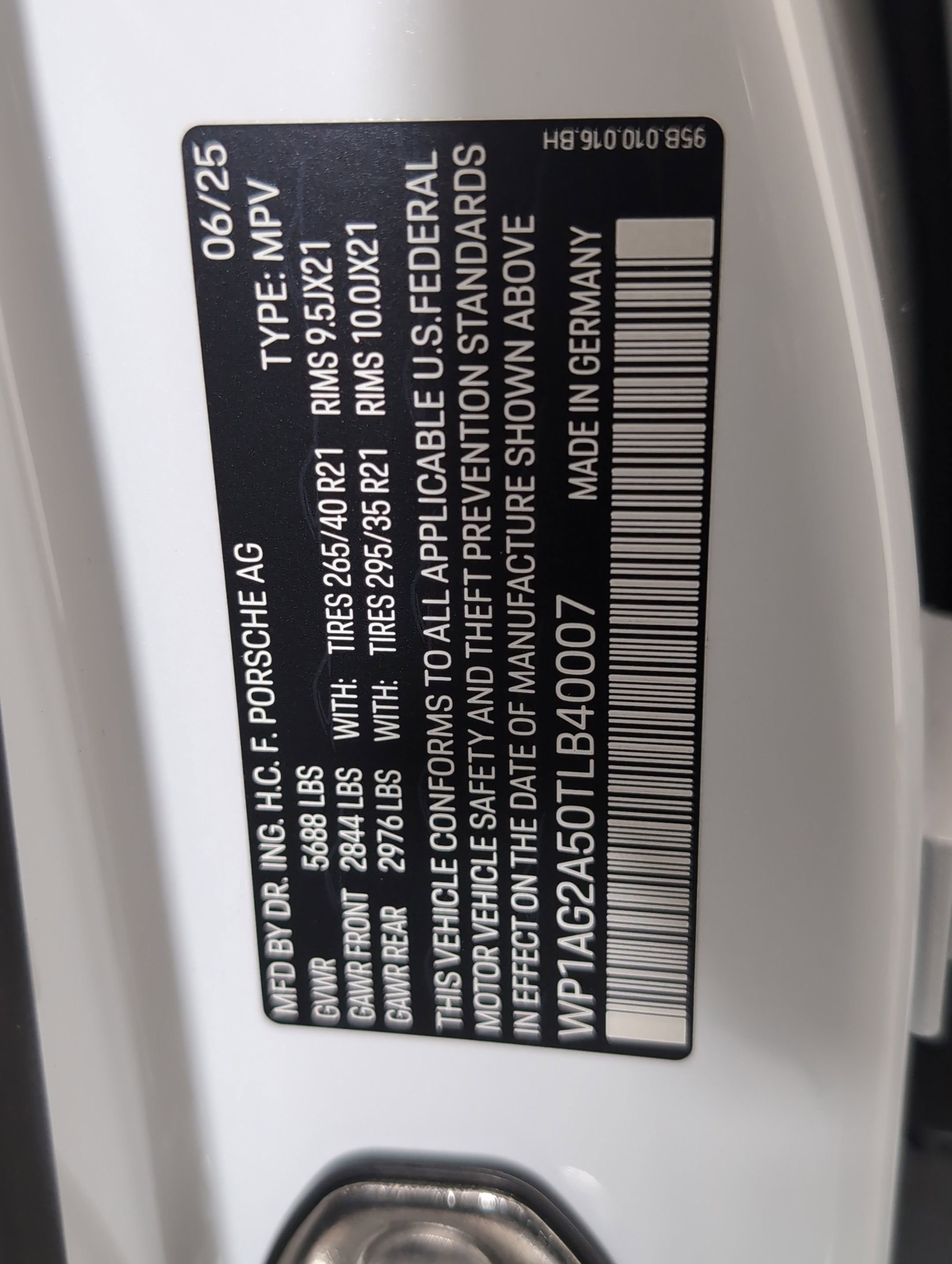 Used 2026 Porsche Macan S image 24