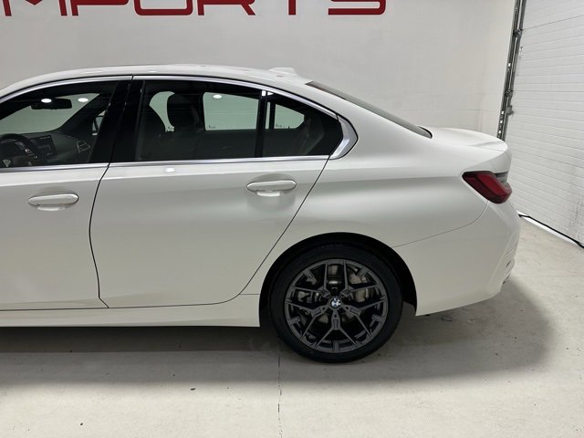 Used 2025 BMW 330i xDrive Sedan w/ Premium Package image 6