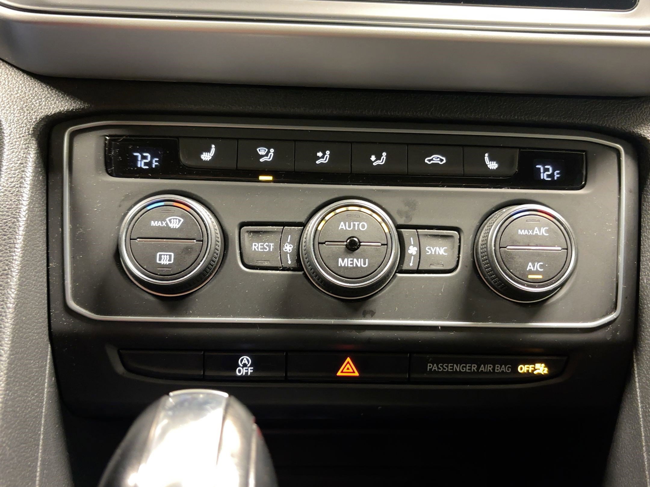 Used 2021 Volkswagen Atlas SE image 17