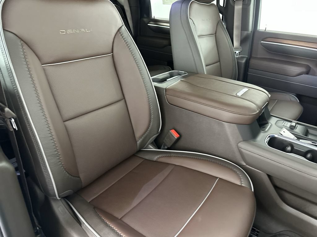 New 2026 GMC Sierra 3500 Denali w/ Technology Package AWD/4WD image 30