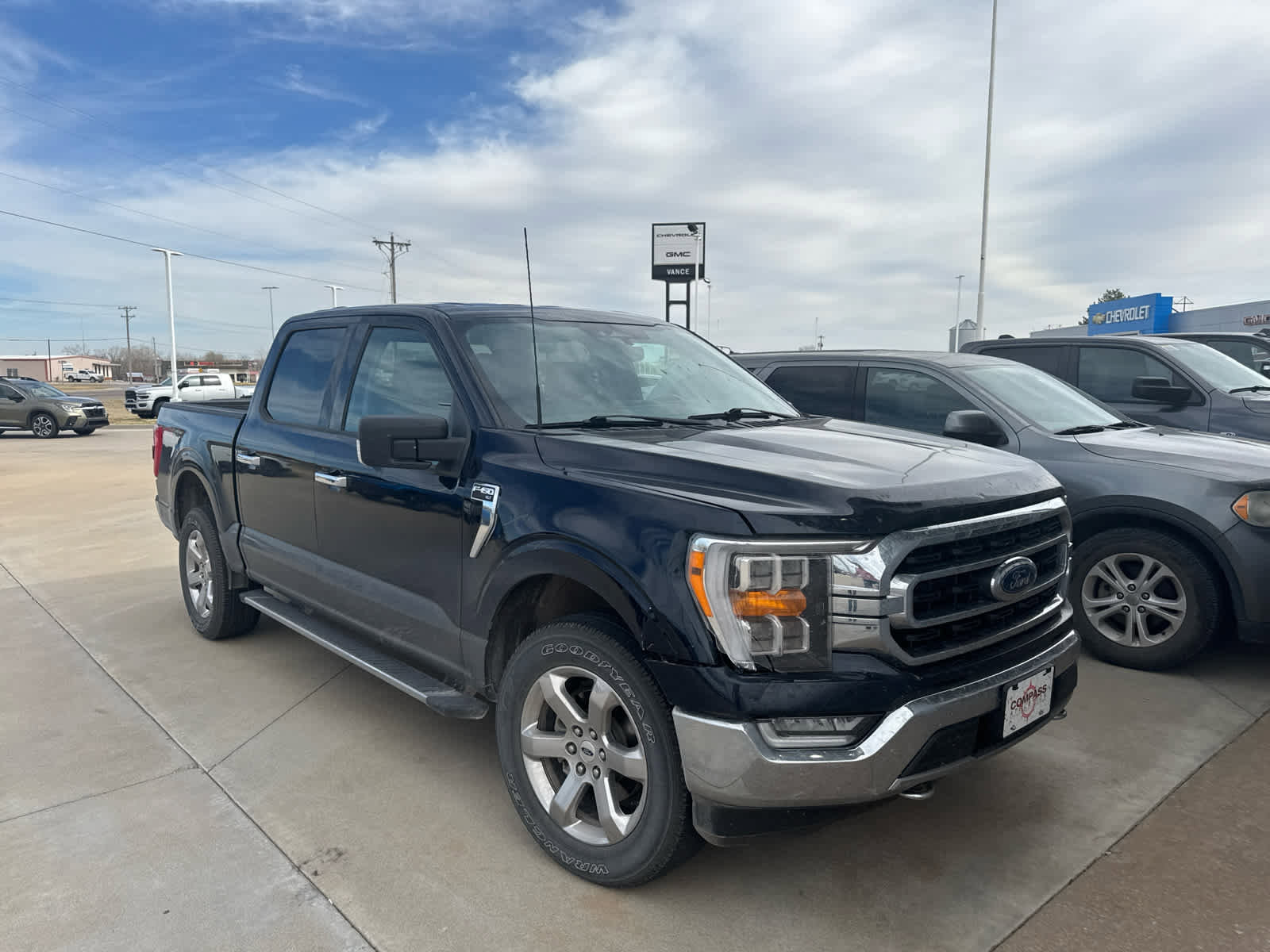 Used 2021 Ford F150 XLT w/ Equipment Group 302A High image 9