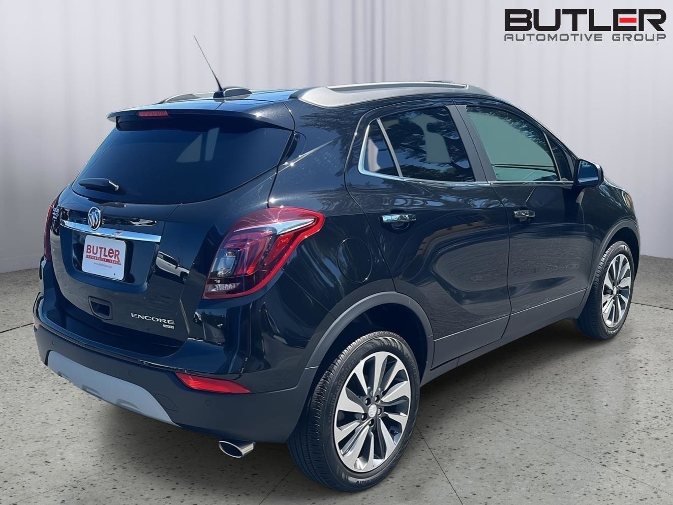 Used 2022 Buick Encore Preferred w/ Safety Package II AWD/4WD image 6