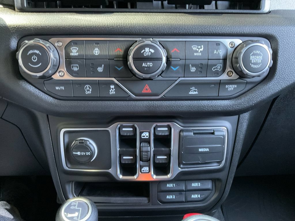 New 2025 Jeep Gladiator Sport AWD/4WD image 25
