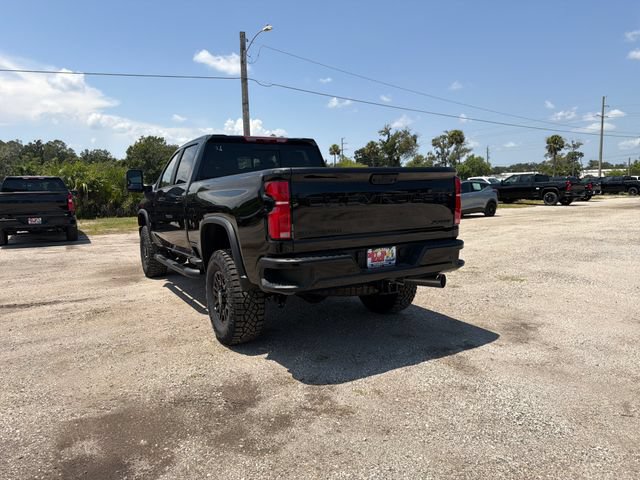 New 2026 Chevrolet Silverado 2500 ZR2 w/ LPO, Dark Essentials Package AWD/4WD image 9
