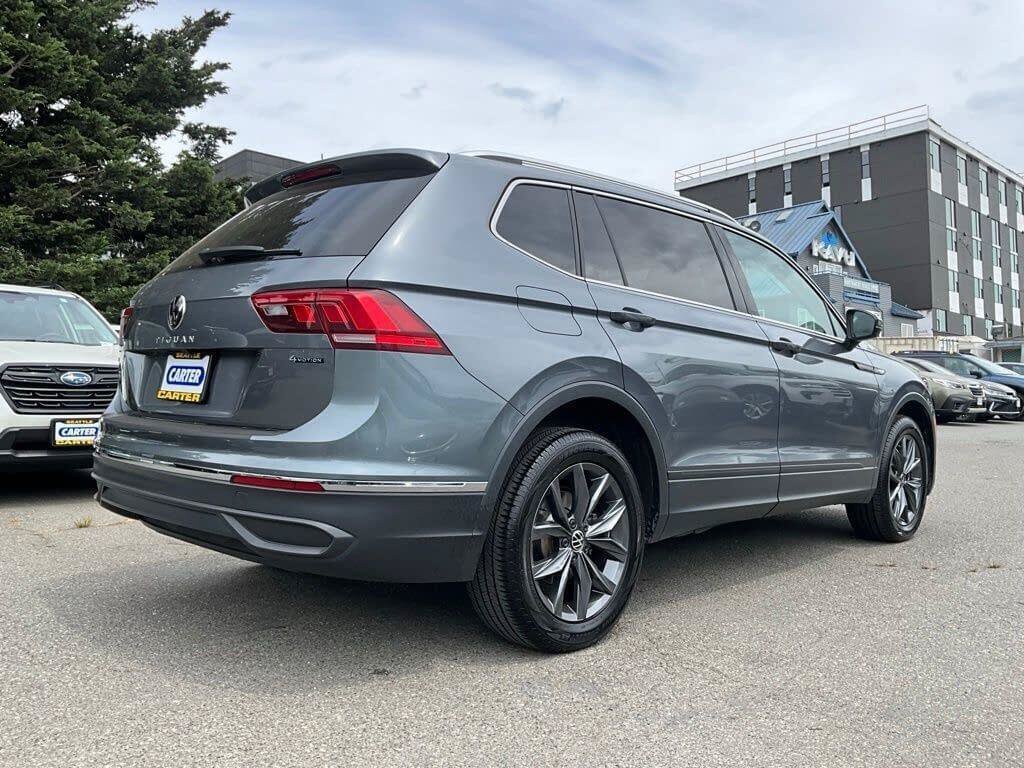 Used 2022 Volkswagen Tiguan SE AWD/4WD image 8